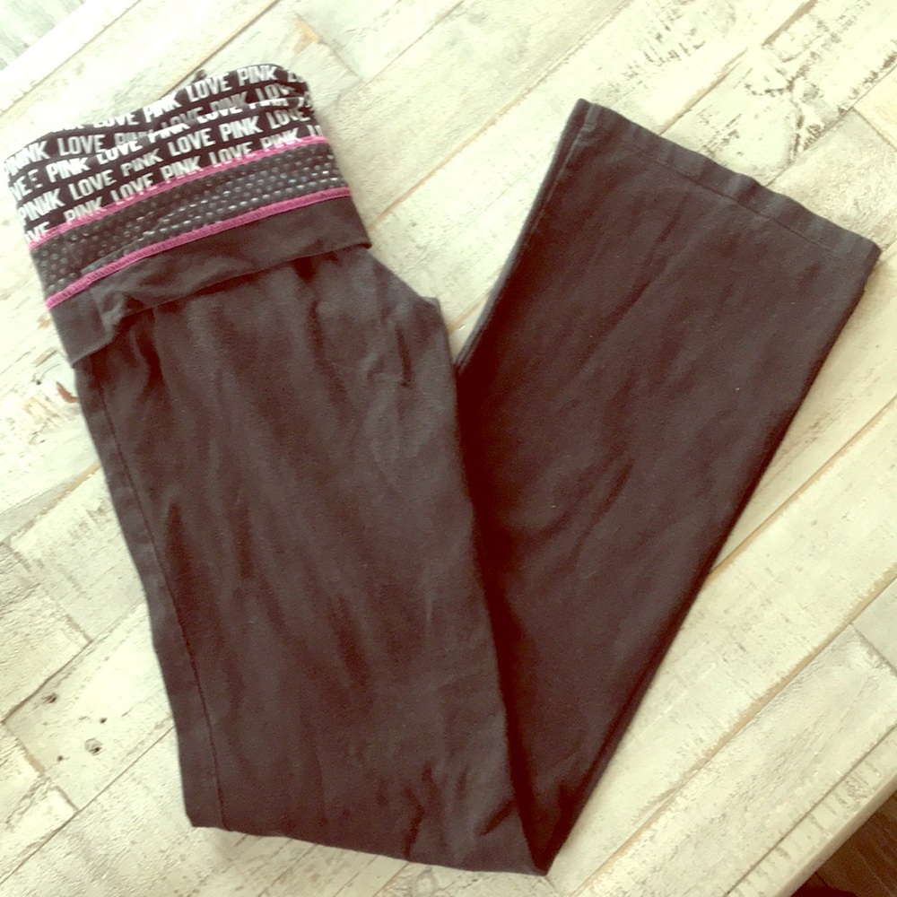 VS yoga pants
